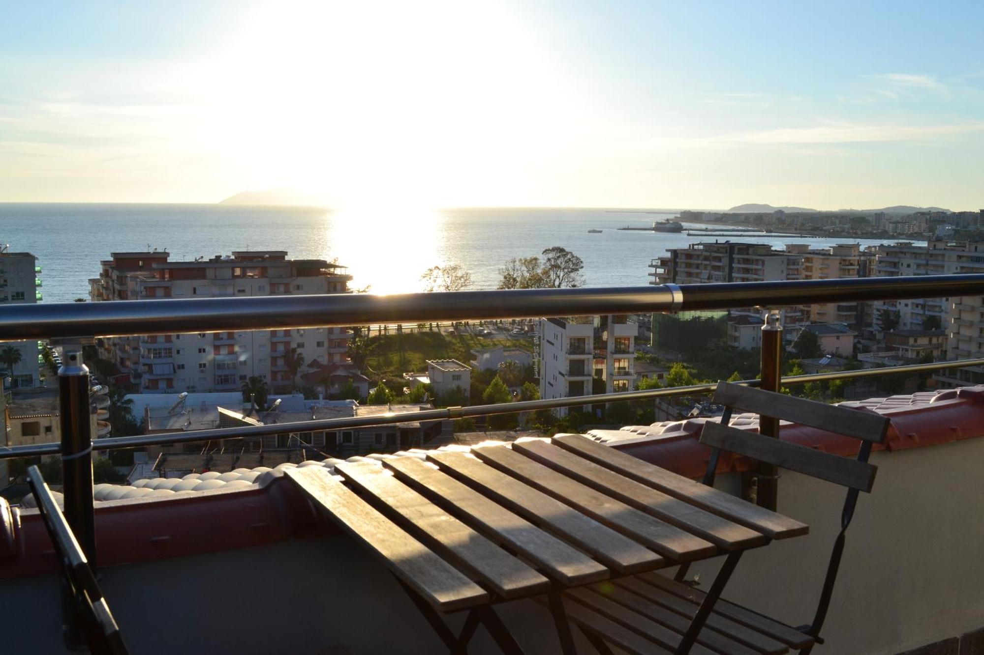 Seaview Penthouse Terrace & Private Garage Vlorë Exteriér fotografie